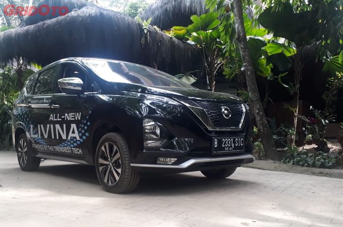 All New Nissan sampai di lokasi penangkaran Orangutan.