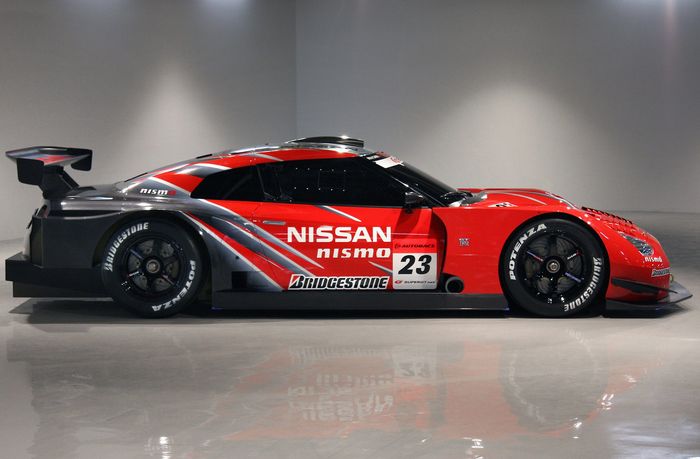 Nissan GT-R GT500 tahun 2008