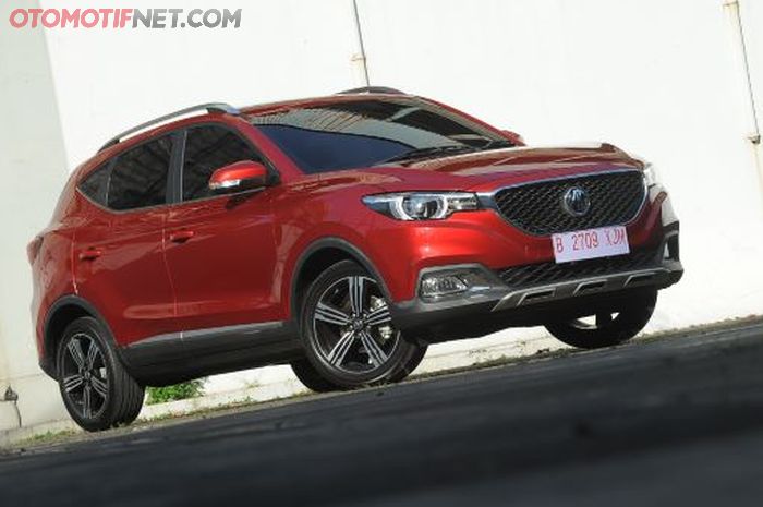 MG ZS Ignite A/T.