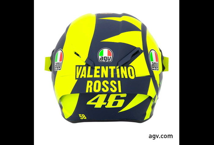 Valentino Rossi memperkenalkan desain livery helm barunya