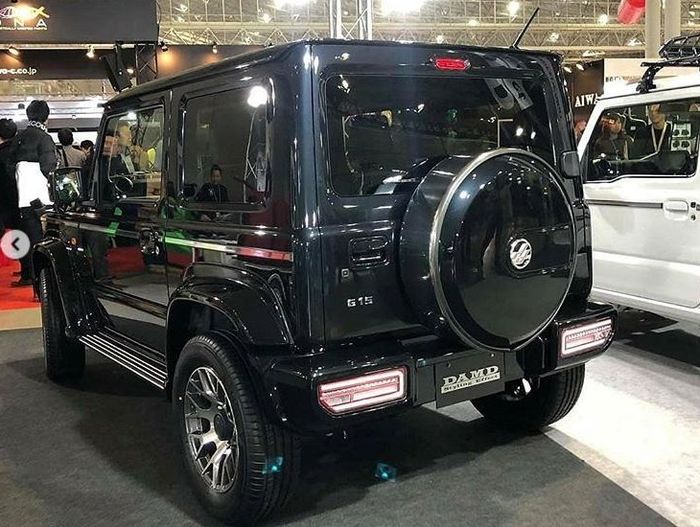 pantat Suzuki Jimny ala Mercedes-Benz seri G