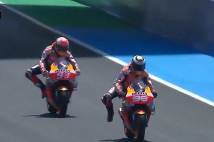 Marc Marquez dan Jorge Lorenzo duel di FP1 MotoGP Spanyol