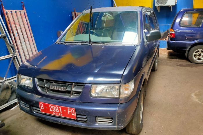 Isuzu Panther 2.5 LV dielang