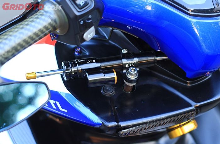 Steering damper KTC ngumpet menjaga setang tetap stabil