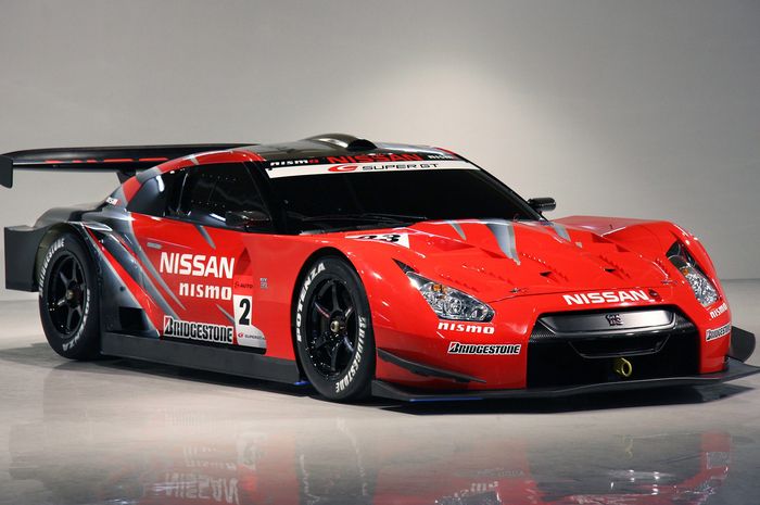 Nissan GT-R memulai debutnya di balap Super GT kelas GT500 tahun 2008