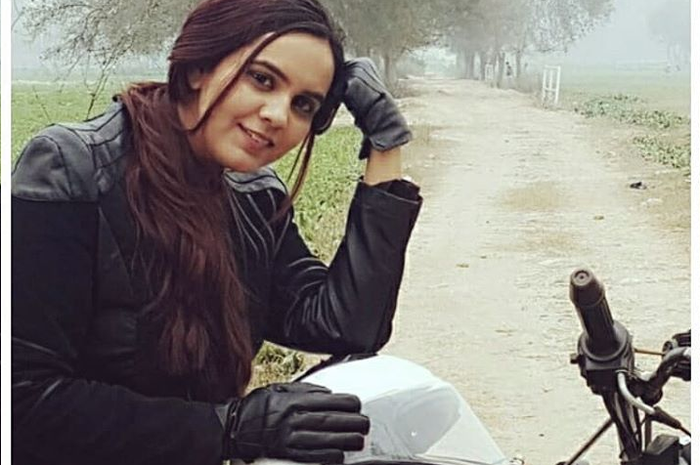 Xenith Irfan, wanita Pakistan pertama yang naik motor touring sendirian
