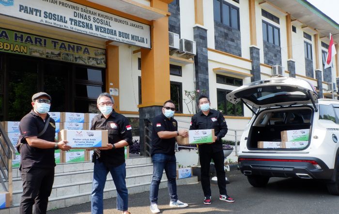 Donasi Wuling Almaz Indonesia untuk Panti Asuhan si Ciracas, Jakarta Timur.