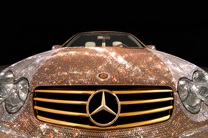  Mercedes-Benz SL600 pakai kelir kristal