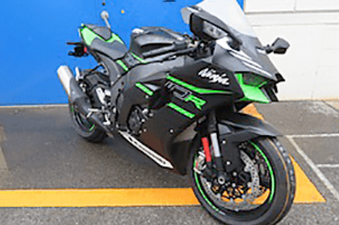 Bocor Kawasaki Ninja ZX-10RR terbaru yang bakal dipakai Jonathan Rea di WorldSBK 2021, mirip sang Adik ZX-25R