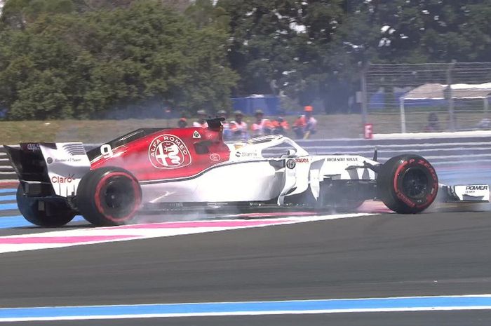 Marcus Ericsson saat tergelincir di FP1 F1 Prancis