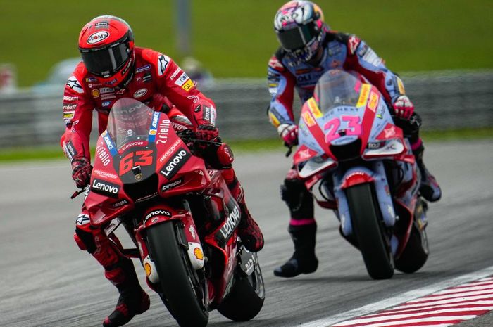 Bos Ducati Lenovo mengakui menduetkan Francesco Bagnaia dan Enea Bastianini bisa mendatangkan masalah pada MotoGP 2023