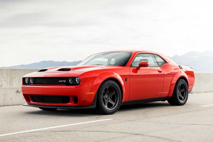 Dodge Challenger SRT Super Stock