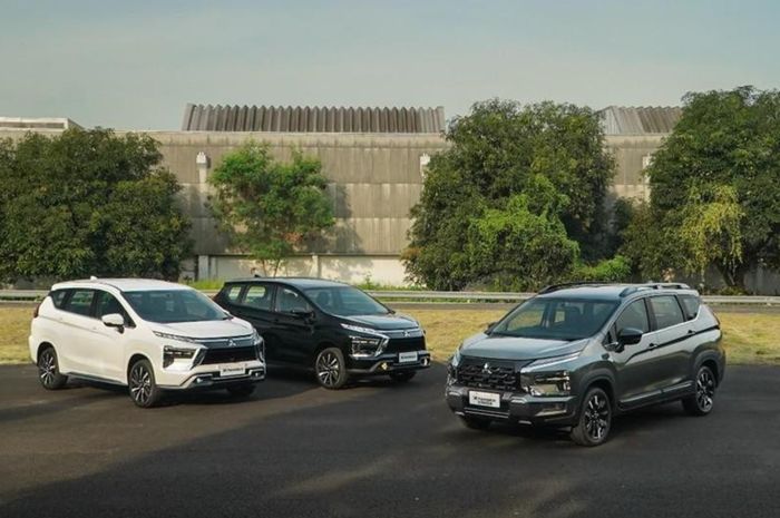 New Mitsubishi Xpander dan New Mitsubishi Xpander Cross.