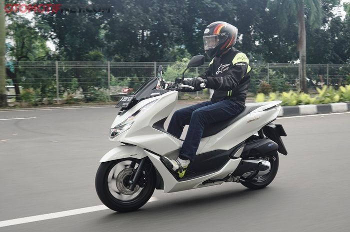 All new Honda PCX 160 test ride termasuk mengukur konsumsi bensin