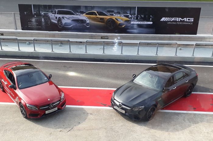 Driving Experience Mercedes-Benz AMG sirkuit Sepang