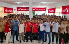 Astra Honda Dream Cup 2026 Sambangi SMKN 4 Tasik, Pembalap AHRT Berbagi Inspirasi