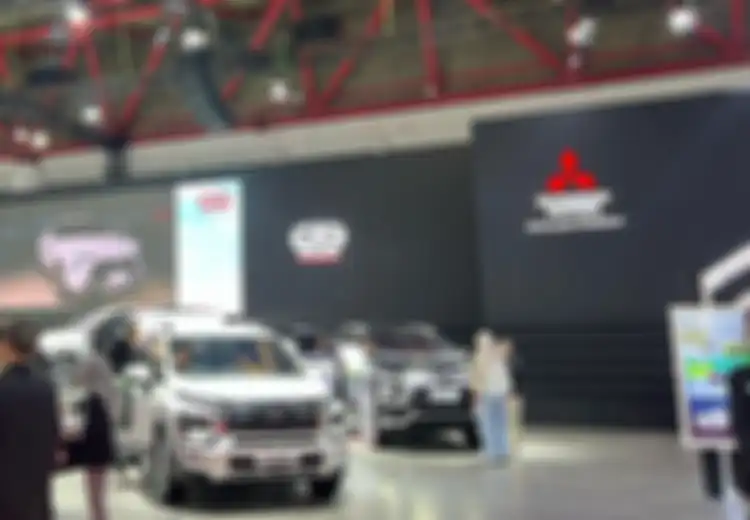 Hadir di IIMS 2025, DSF Kasih Promo Khusus Pembelian Mobil Mitsubishi