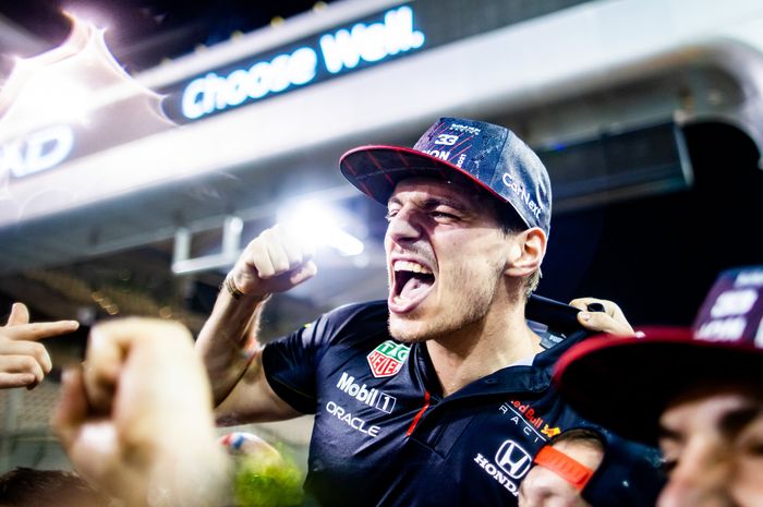 Jadi juara dunia F1 2021, Max Verstappen Ingin balapan sampai usia 40 tahun lebih