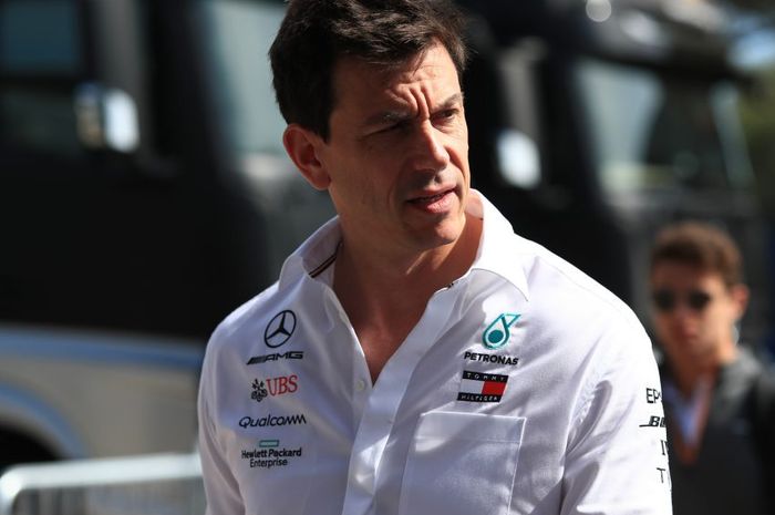 Gagal metutup musim dengan raihan kemenangan pada balapan F1 Abu Dhabi 2020, Begini komentar bos tim Mercedes