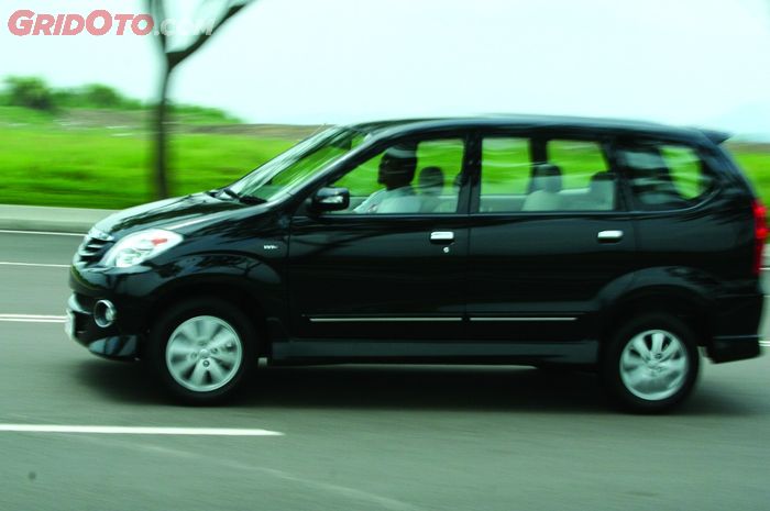 Harga mobil bekas Toyota Avanza dijual Rp 80 juta