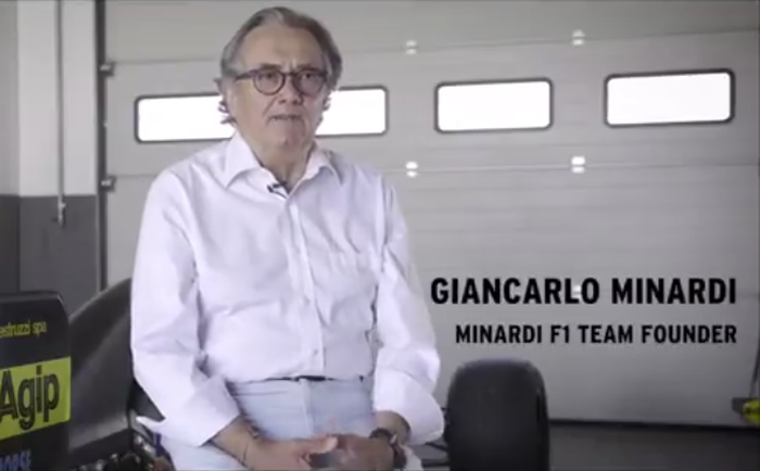 Giancarlo Minardi, pendiri tim F1 Minardi ikut menyaksikan mobilnya dihidupkan kembali oleh Lamborghini