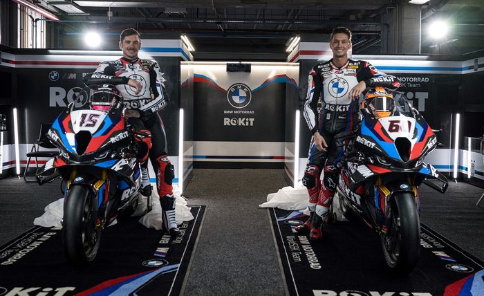 Pembalap tim ROKiT BMW Motorrad di WorldSBK 2023, Scott Redding (#45) dan Michael van der Mark (#60)