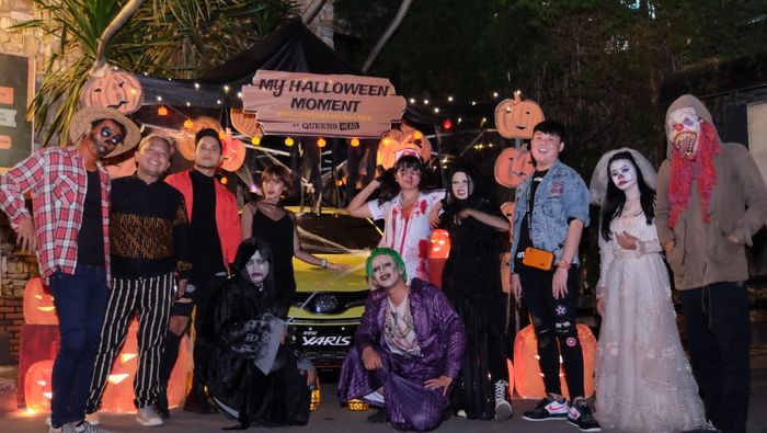 Toyota Yaris Club Indonesia Ramaikan Acara Halloween, Dandan Ala Joker Hingga Berkostum Hantu