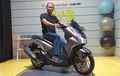 Jok Lebih Rendah, Masih Jinjit Saat Duduk Di Jok Yamaha LEXi LX 155?