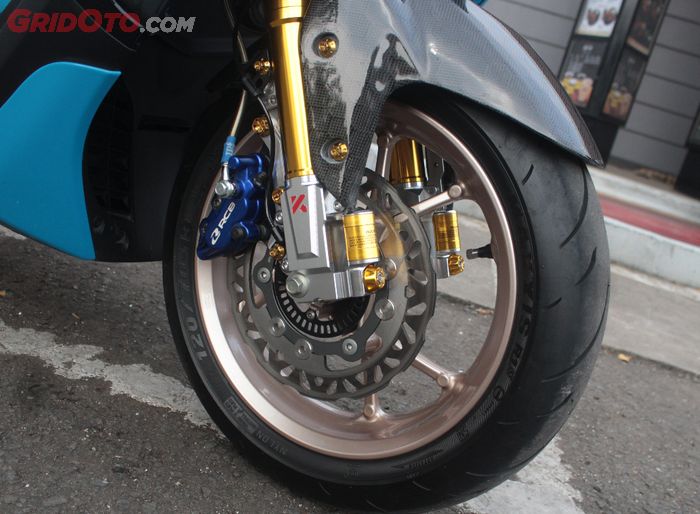 Yamaha All New NMAX pakai kaliper RCB 2 piston dan sokbreker KTC Bottom