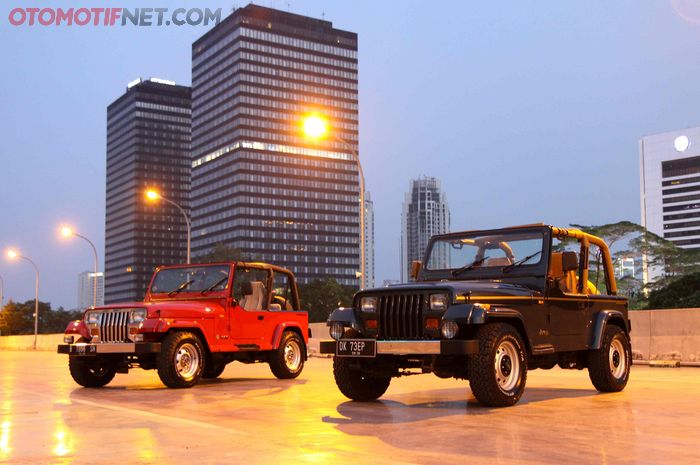 Modifikasi Dua Jeep Wrangler YJ bergaya Topless