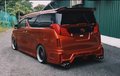Toyota Vellfire Mentereng Warna Oranye Metalik Plus Body Kit Agresif