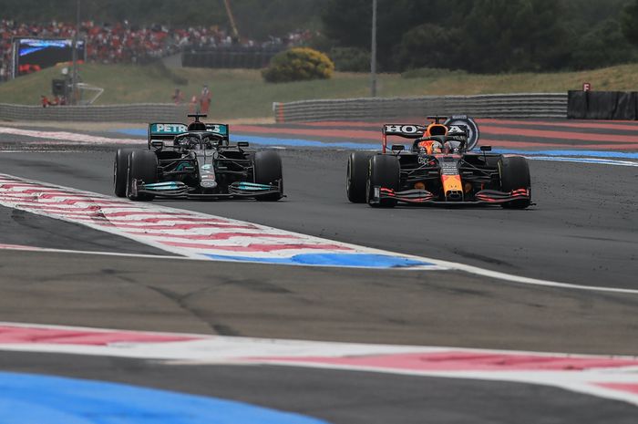 Max Verstappen kalahkan Lewis Hamilton di balapan F1 Prancis 2021