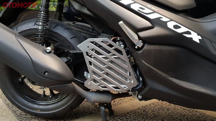 Benarkah pasang cover radiator bikin mesin jadi lebih cepat panas atau overheat ?