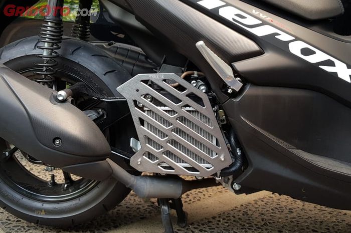 Ini model cover radiator motor yang bikin mesin overheat 