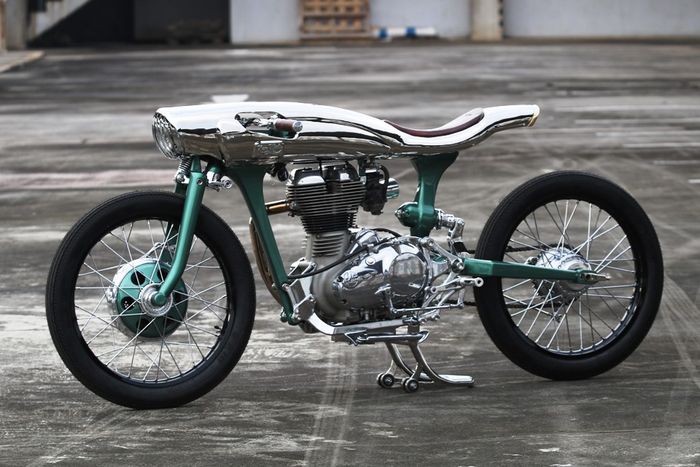 Modifikasi Royal Enfield Bullet 500 2018 jadi cafe racer karya Kromworks