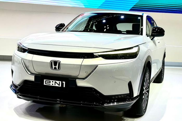 Honda di Indonesia akan melaunching Honda e:N1 di 2025. Honda secara global juga akan memperkenalkan setidaknya 30 model berbasis elektrik hingga tahun 2030