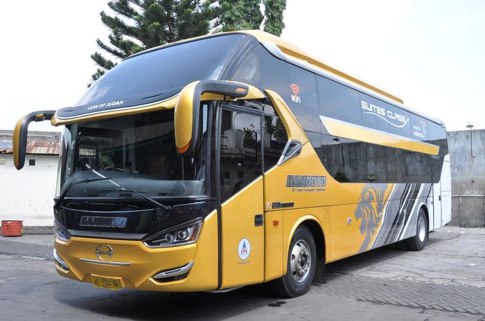 Ilustrasi Bus suitess class dari PO Handoyo