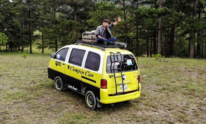 Tampilan eksterior Daihatsu Zebra Espass jadi campervan simpel