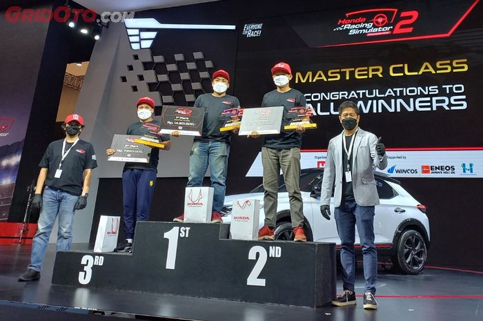 Pemenang Honda Racing Simulator Championship 2 kelas Master