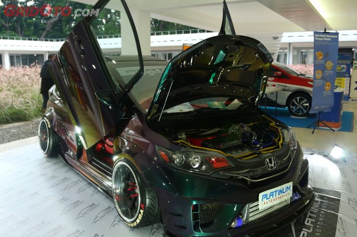 Honda Jazz Rocket Bunny habiskan dana Rp 400 juta