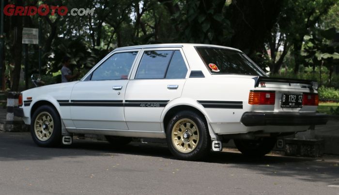 Toyota Corolla DX KE70 lansiran 1983