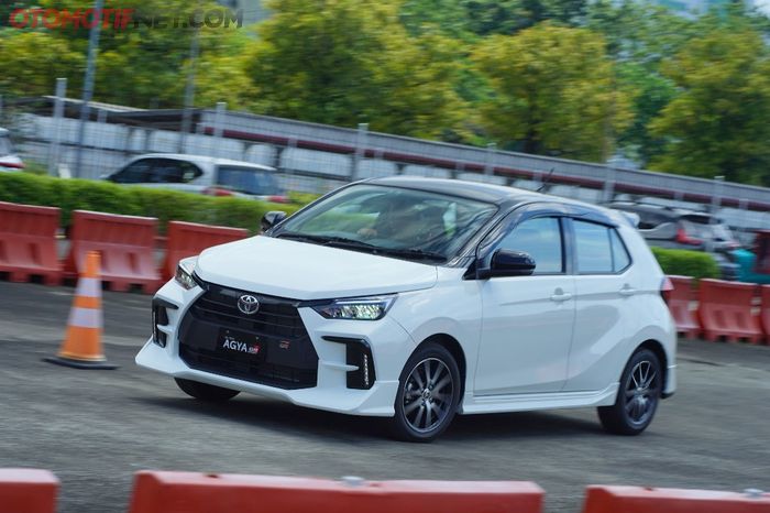 Test drive Toyota All New Agya GR-S CVT