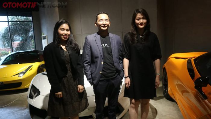 Jual beli mobil mewah di TDA Luxury Toys, langsung dapat poin KrisFlyers-nya Singapore Airlines