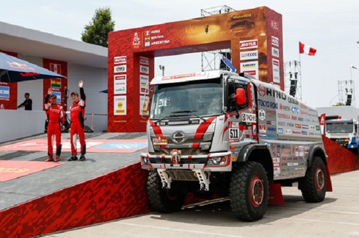 Hino kembali ambil bagian dalam rally Dakar ke-40