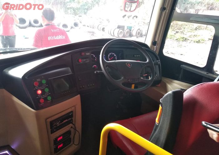 Tidak ada ubahan di bagian kemudi dari bus yang akan dipakai konvoi Persija Jakarta