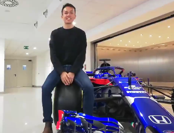 Alexander Albon, salah satu rookie di grid F1 2019