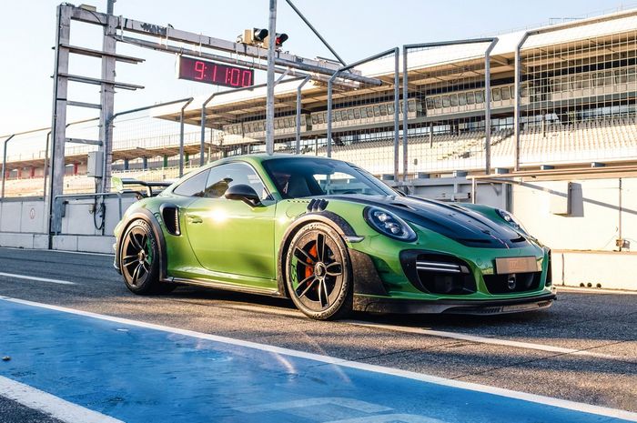 Porsche 991 Turbo S garapan TechArt 