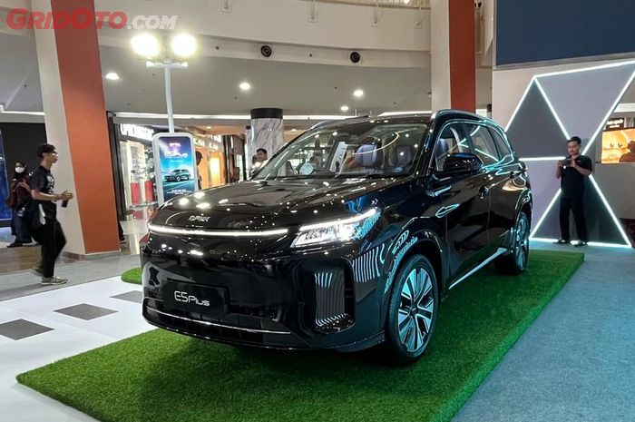 PHEV terbaru DFSK E5 Plus
