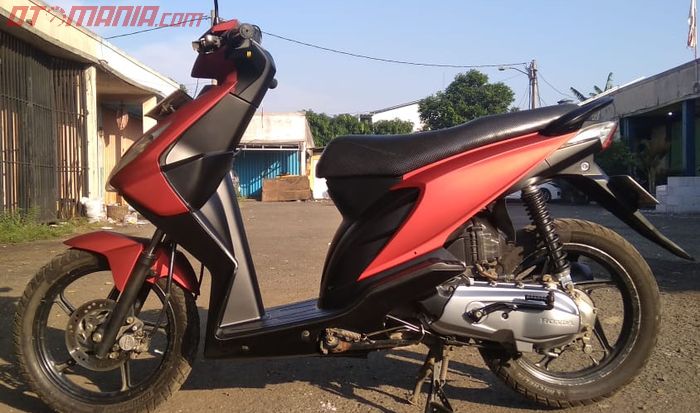 Honda BeAT berkelir red matte ala Honda PCX