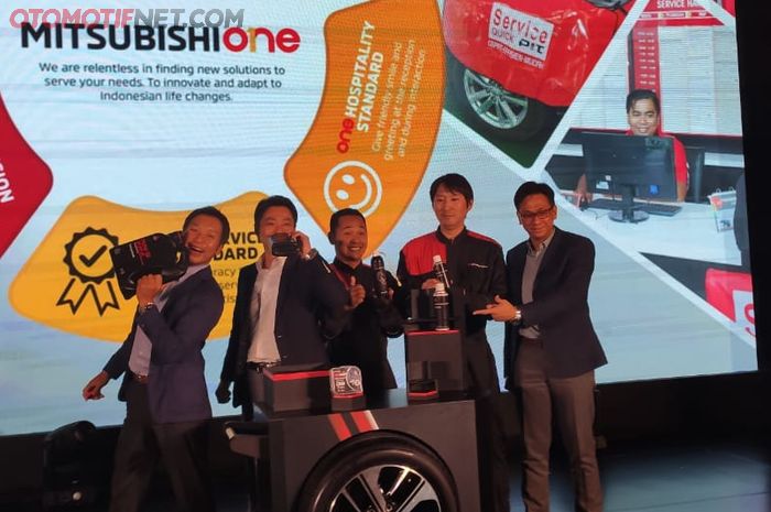 Mitsubishi Motors Krama Yudha Sales Indonesia (MMKSI), meluncurkan layanan purnajual bertajuk Mitsubishi One